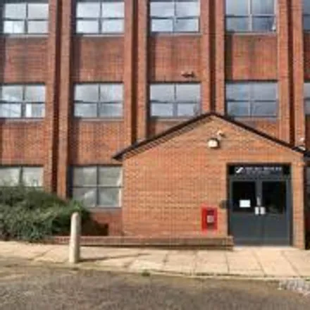 Rent this 2 bed apartment on Dallow Road in Luton, LU1 1NE