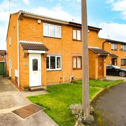 Buy this 2 bed duplex on Pasture Close in Armthorpe, DN3 3DQ