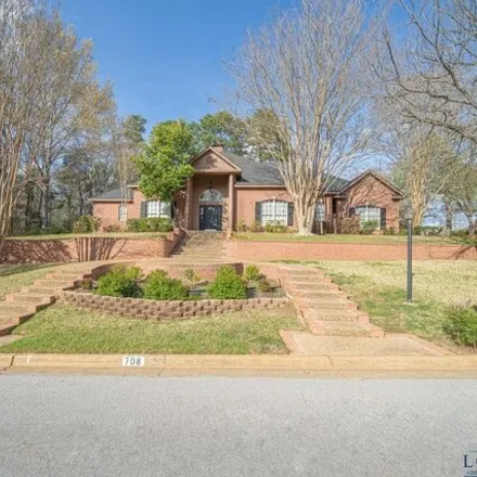 Buy this 4 bed house on 822 Woodway Street in Kilgore, TX 75662