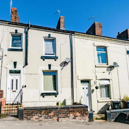 Buy this 5 bed house on Corporation Street in Barnsley, S70 4PF