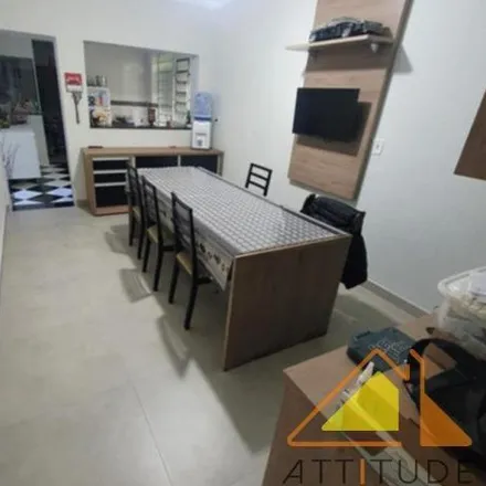 Buy this 3 bed house on Rua Martini 292 in Rudge Ramos, São Bernardo do Campo - SP