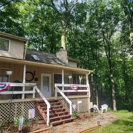 Buy this 2 bed house on 99 Lisa Lane in Maggie Valley, Haywood County