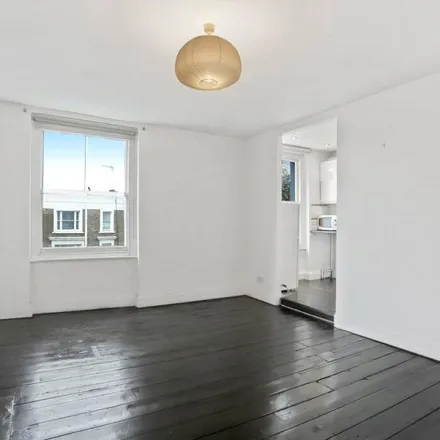 Rent this 1 bed apartment on Ladbroke Grove in London, W11 2HB
