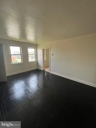 Image 3 - 5540 Midwood Avenue, Baltimore, MD 21212, USA - House for rent