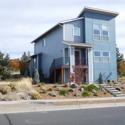 Buy this 4 bed house on 432 Southeast Larkspur Drive in Madras, OR 97741