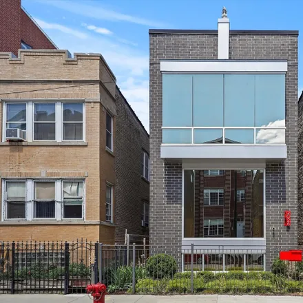 Image 1 - 2014 West Superior Street, Chicago, IL 60612, USA - House for sale