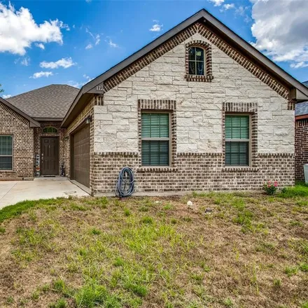 Buy this 3 bed house on 100 Rayburn Street in Waxahachie, TX 75165