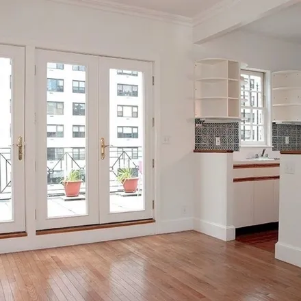 Image 3 - 420 East 72nd Street, New York, NY 10021, USA - Apartment for rent