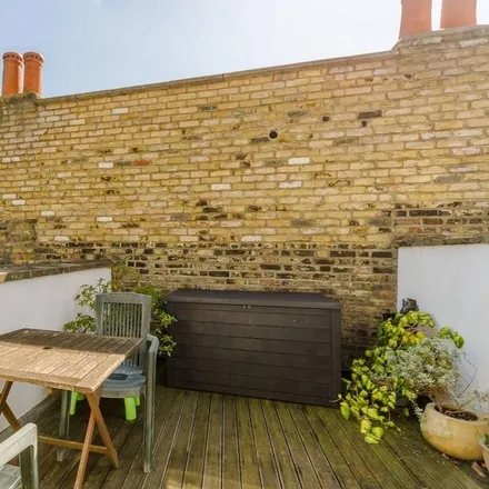 Image 7 - 1a Avening Terrace, London, SW18 5EH, United Kingdom - Townhouse for rent