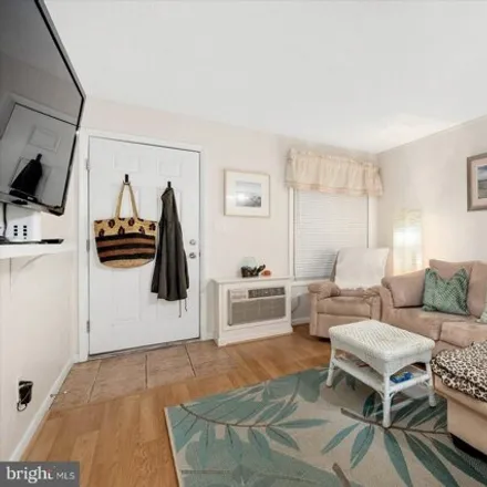 Image 5 - Orleans Court Condominiums, 140th Street, Ocean City, MD 21842, USA - Condo for sale