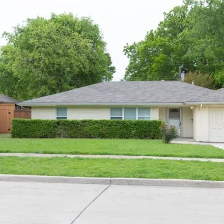 Rent this 4 bed house on 360 Apollo Road in Richardson, TX 75081