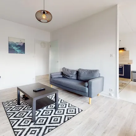 Rent this 3 bed apartment on 22 Rue Grellet in 63100 Clermont-Ferrand, France