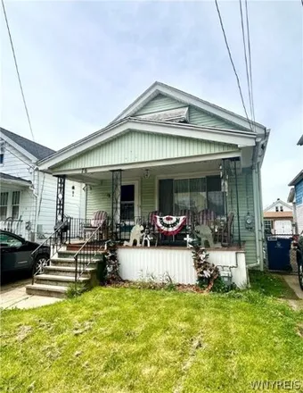 Buy this 3 bed house on 76 East End in Buffalo, NY 14225