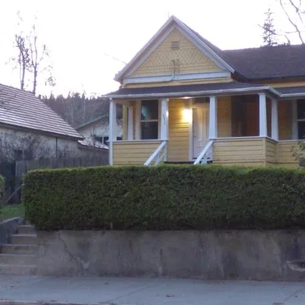 Buy this 3 bed house on 5553 Dunsmuir Avenue in Dunsmuir, Siskiyou County