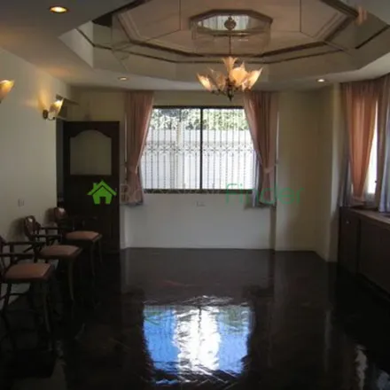 Rent this 4 bed apartment on Srinagarindra Road in Prawet District, Bangkok 10250