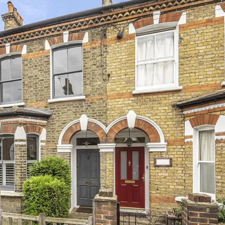 Rent this 3 bed house on Ada Road in London, SE5 7RW