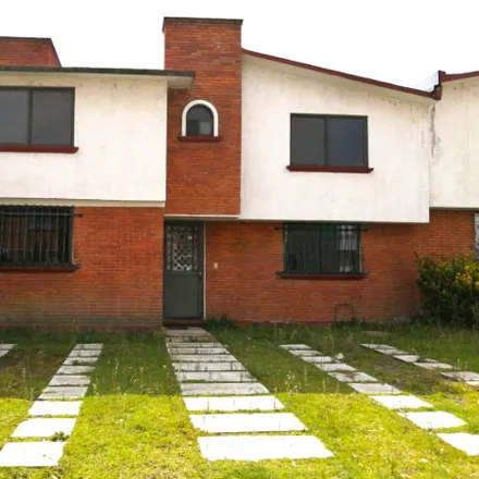 Buy this studio apartment on unnamed road in 51354 San Miguel Zinacantepec, MEX
