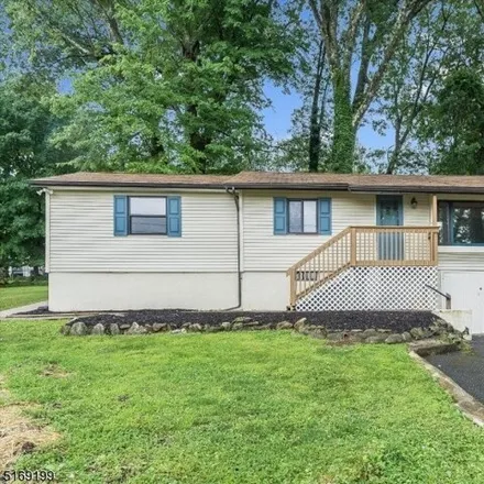 Buy this 2 bed house on 5 Springbrook Trail in Lake Mohawk, Sparta Township