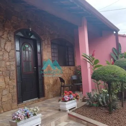 Rent this 3 bed house on Rua Doutor Mariano Antônio Alcântara in Vila Resende, Caçapava - SP