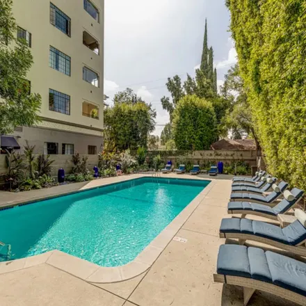Rent this 1 bed apartment on 575 North Rossmore Avenue in Los Angeles, CA 90004