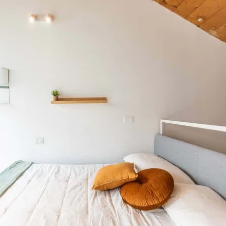 Rent this 1 bed room on Gaiardoni in Via Giambellino, 20146 Milan MI