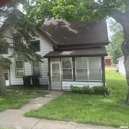 Buy this 3 bed house on 572 9th Avenue in Fulton, IL 61252
