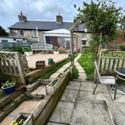 Buy this 2 bed townhouse on Blue Anchor Car Park in Well Road, East Aberthaw