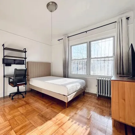 Image 2 - 25-15 35th Ave, Astoria, NY 11106, USA - Room for rent