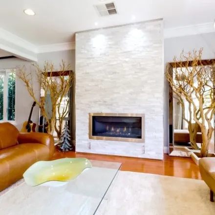 Image 5 - 5134 West 6th Street, Los Angeles, CA 90020, USA - House for sale