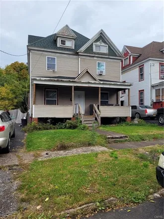 Buy this 4 bed house on 211 Mc Kinley Avenue in City of Syracuse, NY 13205