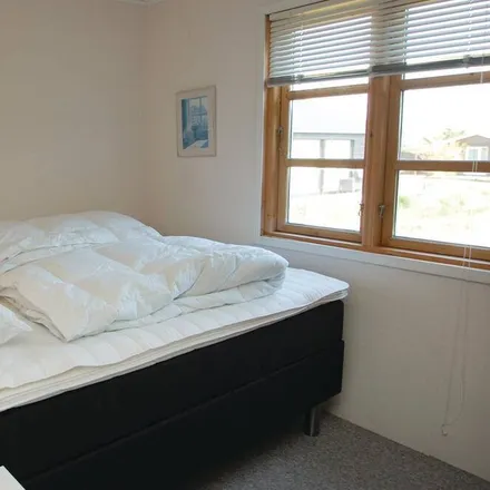 Rent this 2 bed house on Dansk Sygeplejeråd in Kreds Syddanmark, Vejlevej