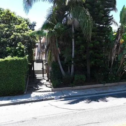 Image 2 - 7545 Hampton Avenue, West Hollywood, CA 90046, USA - House for sale