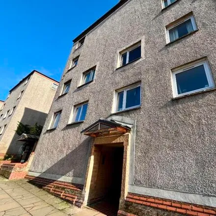 Rent this 1 bed apartment on The Oasis in South Carbrain Road, Cumbernauld