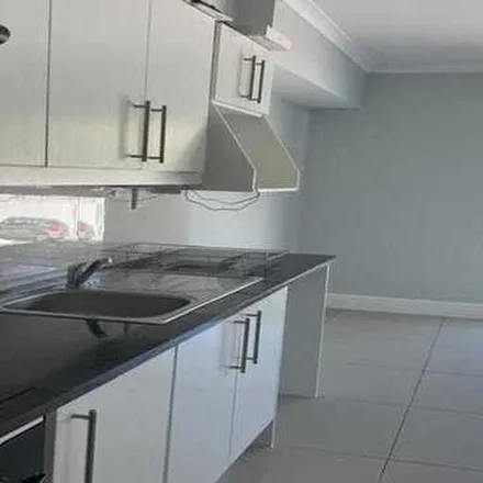 Image 6 - Sherwood Avenue, Cape Town Ward 58, Cape Town, 7708, South Africa - Apartment for rent