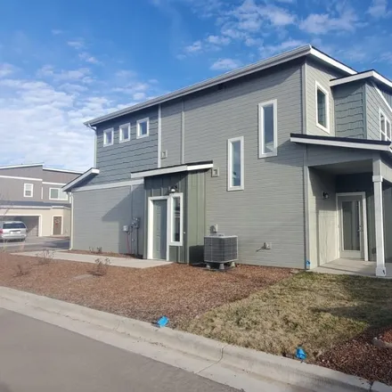 Rent this 2 bed townhouse on 5660 Cherry Lane in Nampa, ID 83687