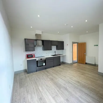 Rent this 2 bed apartment on Henrietta Court in Royal Tunbridge Wells, TN4 9UG
