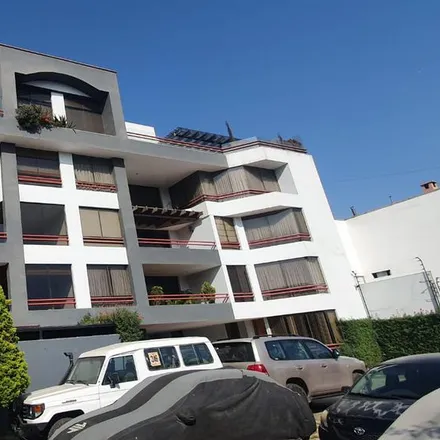 Buy this 5 bed apartment on Jirón Cruz del Sur 352 in Santiago de Surco, Lima Metropolitan Area 10051