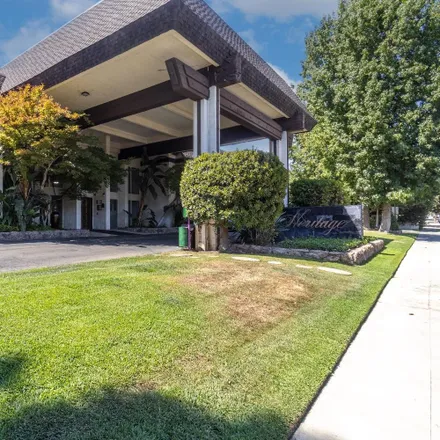 Buy this 2 bed condo on 4919 North Millbrook Avenue in Fresno, CA 93726