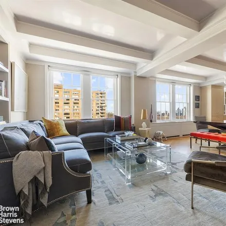 Buy this studio apartment on 360 CENTRAL PARK WEST 12E in New York
