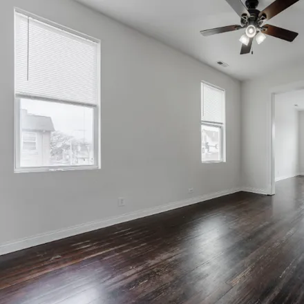 Rent this 4 bed apartment on 3800 West Diversey 2R