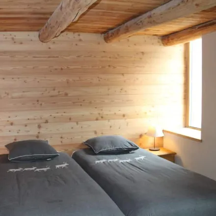 Rent this 5 bed house on 05100 Cervières