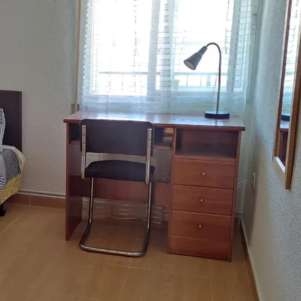 Rent this 3 bed room on Madrid in Calle del Ánsar, 57