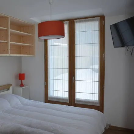 Rent this 2 bed apartment on Le mont dore - la in Chemin de Chaudefour à Montmie, 63240 Chambon-sur-Lac