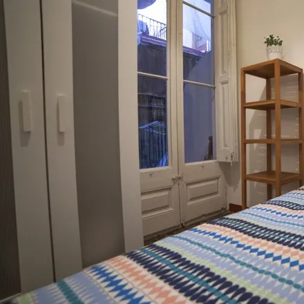 Rent this 6 bed room on Carrer d'Aragó in 250, 08001 Barcelona