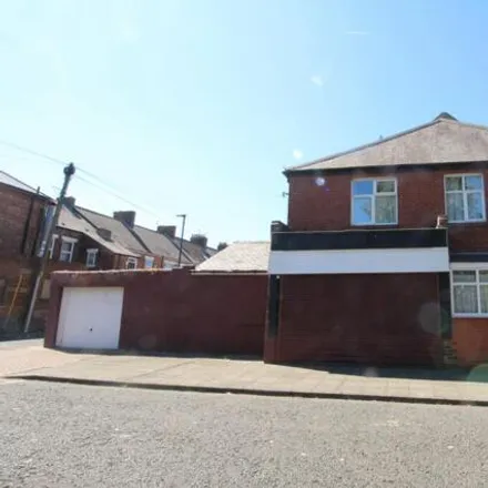 Buy this 3 bed house on Magic Wok in 561 Welbeck Road, Newcastle upon Tyne