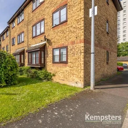 Buy this 1 bed apartment on Bridge Road in Grays, RM17 6RY