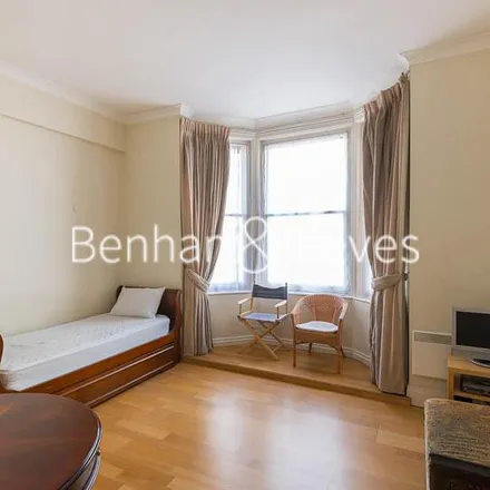 Image 5 - Temple House, Tallis Street, Blackfriars, London, EC4Y 0BS, United Kingdom - Apartment for rent