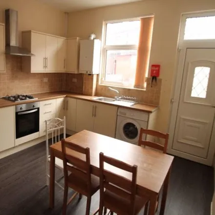 Rent this 4 bed house on Welton Road in Leeds, LS6 1EU