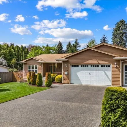 Buy this 3 bed house on 1214 Mar Vista Drive in Fircrest, Pierce County