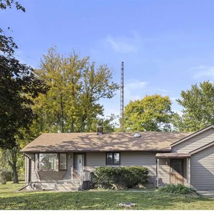 Buy this 3 bed house on 1962 North Meridian Road in Rockford Township, IL 61101